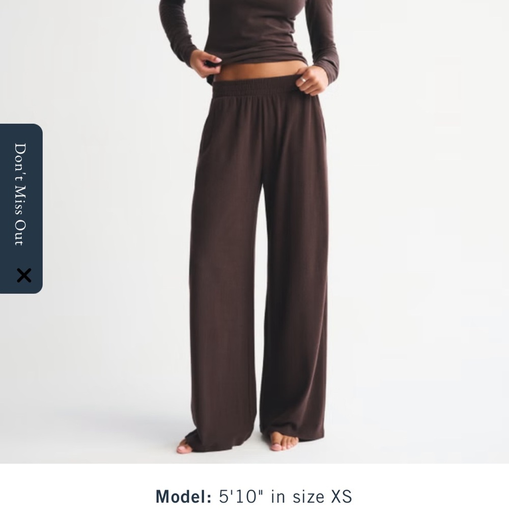 Abercrombie Lounge Brushed Wide Leg Sweatpant
